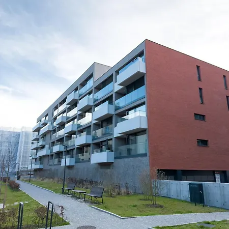 Real Living By Refa - Parkside 138 Praga